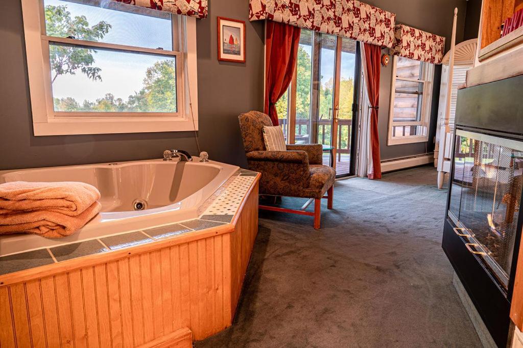 Point Au Roche Lodge Plattsburgh Luaran gambar
